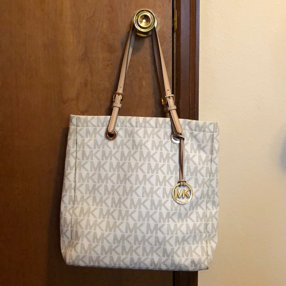 Michael Kors Tote